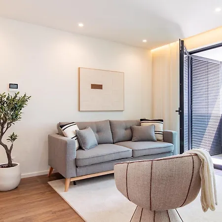 Elegant 1br Retreat Near Metro By Lovelystay