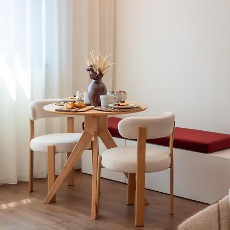 Elegant 1br Retreat Near Metro By Lovelystay