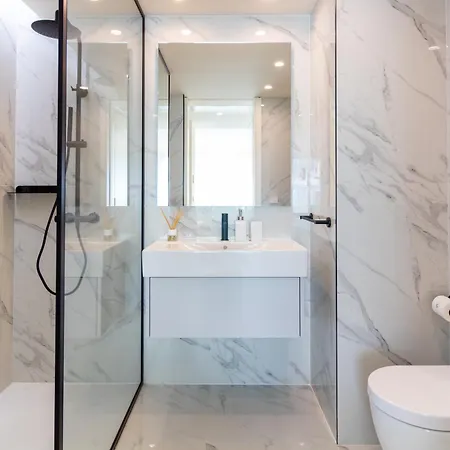 Elegant 1br Retreat Near Metro By Lovelystay Apartament